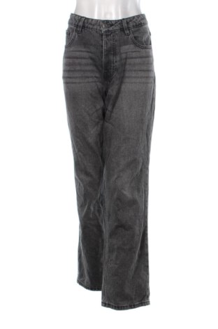 Dámské džíny  Stradivarius, Velikost M, Barva Šedá, Cena  439,00 Kč