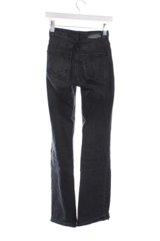 Női farmernadrág Stradivarius, Méret XXS, Szín Szürke, Ár 6 198 Ft