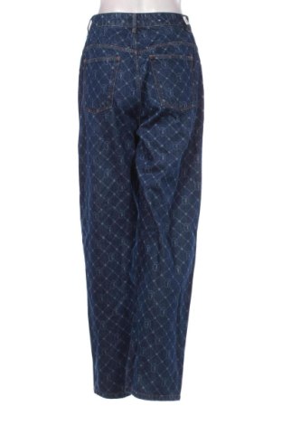 Дамски дънки Trussardi, Размер S, Цвят Многоцветен, Цена 46,00 €