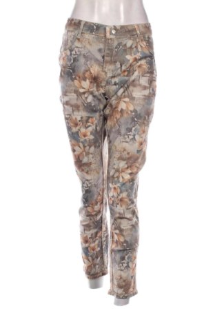 Dámské džíny  Unbranded, Velikost XL, Barva Vícebarevné, Cena  425,00 Kč
