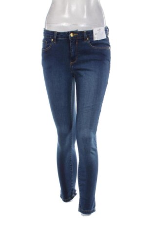 Dámske džínsy  Wallis, Veľkosť M, Farba Modrá, Cena  56,95 €