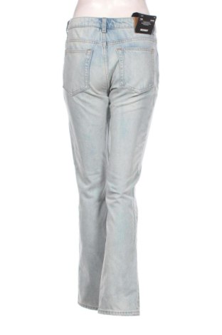 Дамски дънки Weekday, Размер M, Цвят Син, Цена 47,59 €