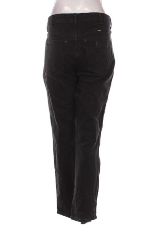 Дамски дънки Wrangler, Размер XL, Цвят Черен, Цена 38,25 €