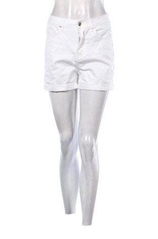 Damskie szorty Basic Collection, Rozmiar S, Kolor Biały, Cena 51,99 zł