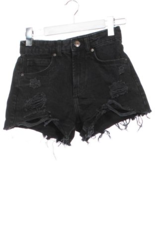 Дамски къс панталон Bershka, Размер XS, Цвят Черен, Цена 9,78 €