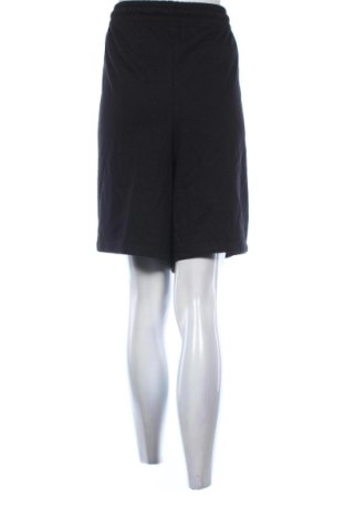 Dámske kraťasy  C&A, Veľkosť XXL, Farba Čierna, Cena  10,95 €