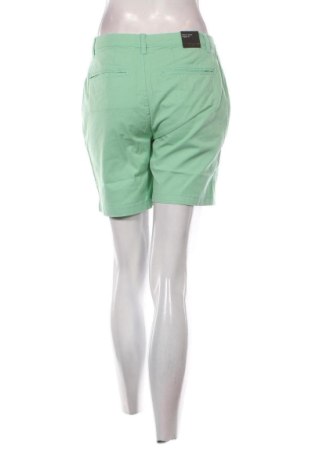 Dámské kraťasy  Chiemsee, Velikost M, Barva Zelená, Cena  1 169,00 Kč