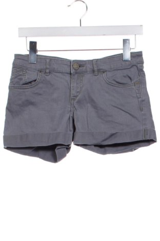 Damen Shorts Clockhouse, Größe M, Farbe Grau, Preis € 6,99