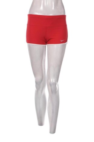 Dámské kraťasy  Nike, Velikost S, Barva Červená, Cena  459,00 Kč