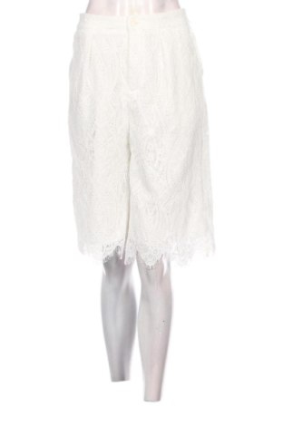 Дамски къс панталон SHEIN, Размер L, Цвят Бял, Цена 10,00 €