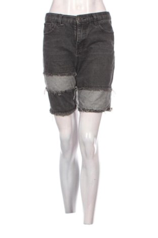 Γυναικείο κοντό παντελόνι SHEIN, Μέγεθος S, Χρώμα Γκρί, Τιμή 10,00 €