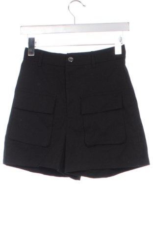 Γυναικείο κοντό παντελόνι SHEIN, Μέγεθος XS, Χρώμα Μαύρο, Τιμή 18,99 €