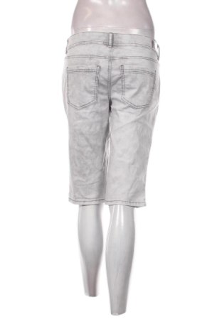 Γυναικείο κοντό παντελόνι Street One, Μέγεθος XL, Χρώμα Ασημί, Τιμή 20,99 €