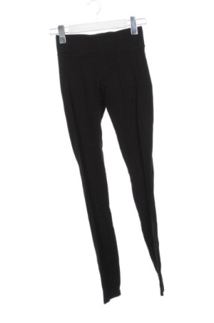 Дамски клин H&M, Размер XS, Цвят Черен, Цена 9,78 €