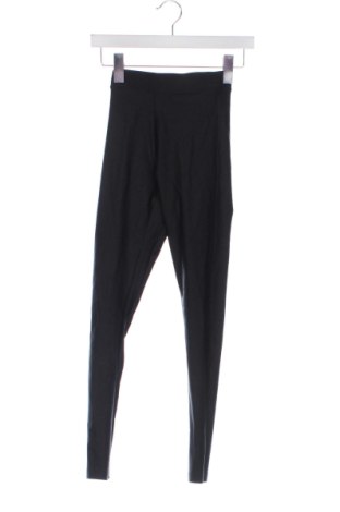 Damskie legginsy Pull&Bear, Rozmiar XS, Kolor Czarny, Cena 52,42 zł