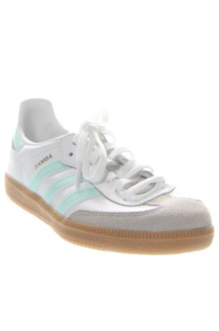 Дамски обувки Adidas, Размер 35, Цвят Многоцветен, Цена 104,81 €