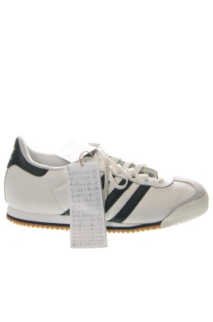 Дамски обувки Adidas, Размер 38, Цвят Бял, Цена 104,81 €