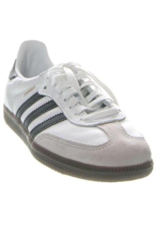 Női cipők Adidas, Méret 36, Szín Fehér, Ár 51 919 Ft