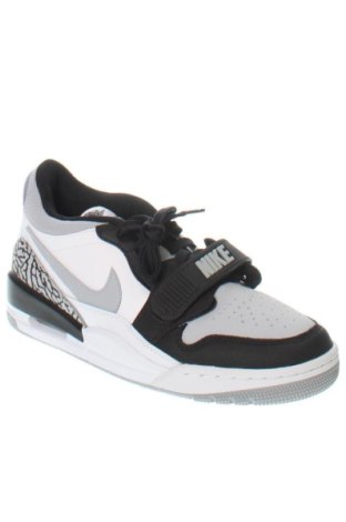 Dámske topánky  Air Jordan Nike, Veľkosť 40, Farba Viacfarebná, Cena  133,95 €