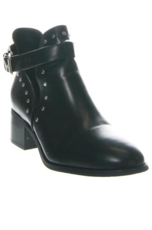 Obuwie damskie Even&Odd, Rozmiar 40, Kolor Czarny, Cena 166,99 zł