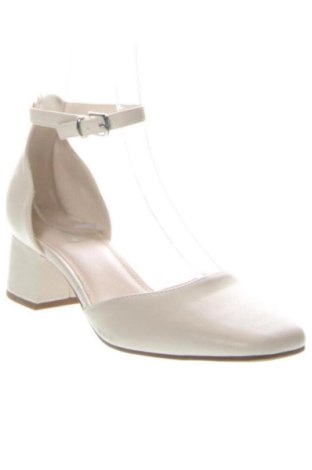 Încălțăminte de damă Graceland, Mărime 38, Culoare Bej, Preț 161,99 Lei