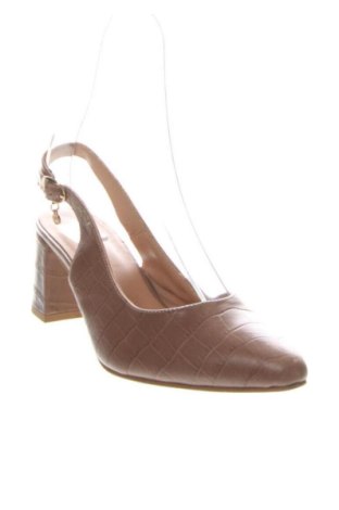 Dámske topánky  Lasocki, Veľkosť 38, Farba Hnedá, Cena  58,00 €