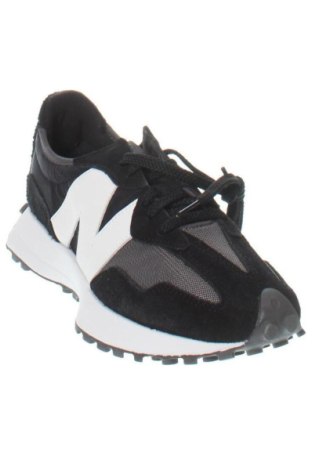 Дамски обувки New Balance, Размер 41, Цвят Многоцветен, Цена 104,81 €