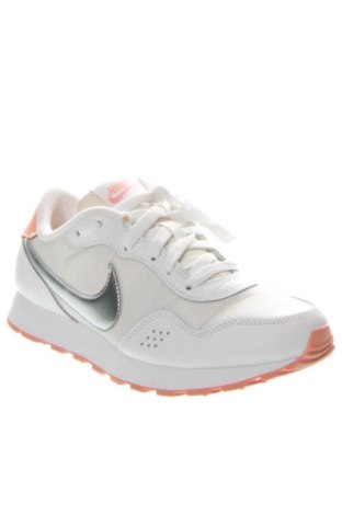 Încălțăminte de damă Nike, Mărime 36, Culoare Alb, Preț 189,62 Lei