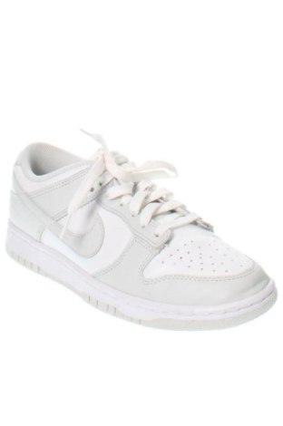 Damenschuhe Nike, Größe 39, Farbe Weiß, Preis 112,99 €