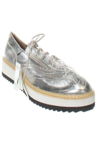 Дамски обувки Pimkie, Размер 41, Цвят Сребрист, Цена 32,21 €