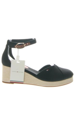 Dámske topánky  Tommy Hilfiger, Veľkosť 38, Farba Čierna, Cena  102,95 €