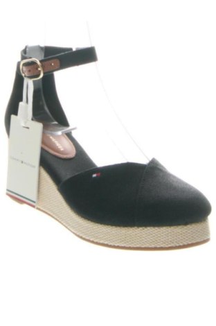 Dámske topánky  Tommy Hilfiger, Veľkosť 38, Farba Čierna, Cena  102,95 €