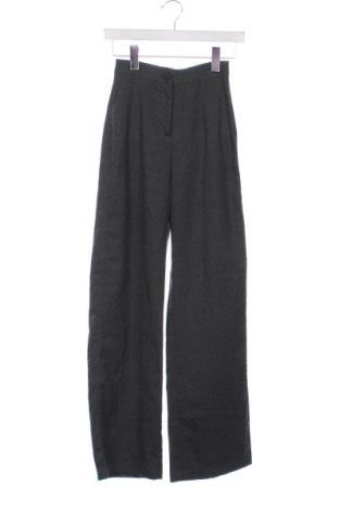 Dámské kalhoty  Bershka, Velikost XXS, Barva Černá, Cena  425,00 Kč