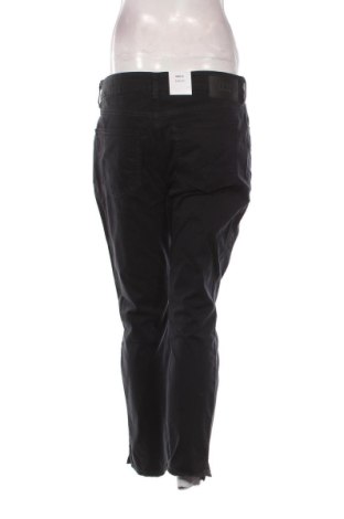 Dámské kalhoty  Mac, Velikost L, Barva Černá, Cena  2 129,00 Kč
