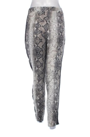 Γυναικείο παντελόνι Primark, Μέγεθος M, Χρώμα Πολύχρωμο, Τιμή 15,00 €