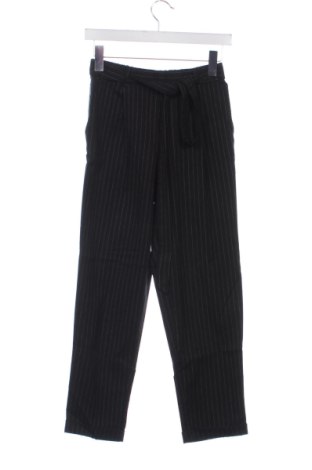 Dámské kalhoty  Pull&Bear, Velikost XXS, Barva Černá, Cena  425,00 Kč