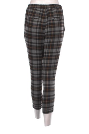 Dámské kalhoty  Pull&Bear, Velikost M, Barva Vícebarevné, Cena  419,00 Kč