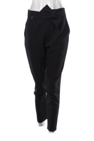 Dámské kalhoty  Rinascimento, Velikost S, Barva Černá, Cena  939,00 Kč