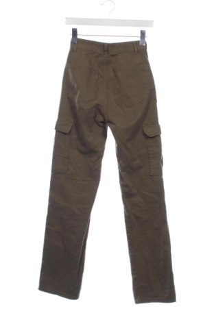 Дамски панталон Stradivarius, Размер XXS, Цвят Зелен, Цена 14,74 €