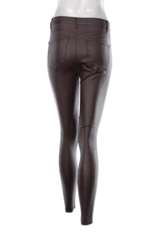 Γυναικείο παντελόνι Stradivarius, Μέγεθος S, Χρώμα Καφέ, Τιμή 24,45 €