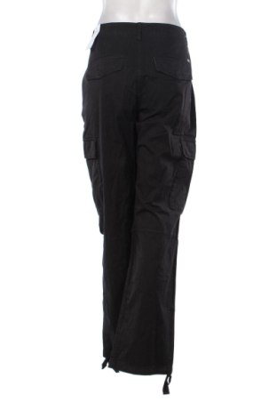 Damskie spodnie Tommy Jeans, Rozmiar M, Kolor Czarny, Cena 493,99 zł