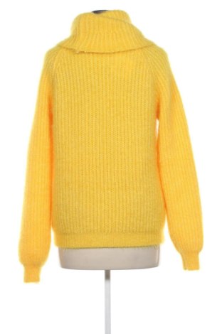 Dámský svetr Unbranded, Velikost M, Barva Žlutá, Cena  669,00 Kč