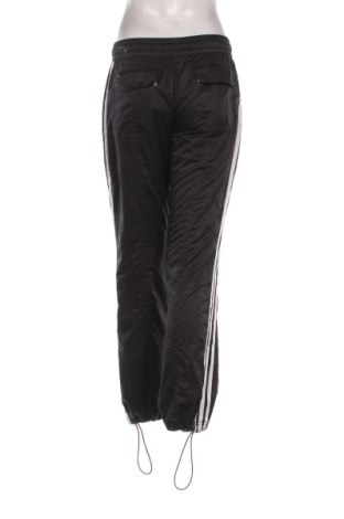 Pantaloni trening de femei Adidas, Mărime M, Culoare Negru, Preț 109,48 Lei