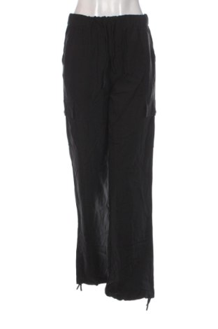 Dámské tepláky Cotton On, Velikost S, Barva Černá, Cena  239,00 Kč