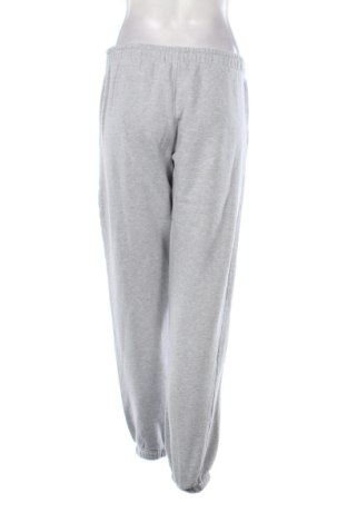 Pantaloni trening de femei Reserved, Mărime M, Culoare Gri, Preț 76,86 Lei