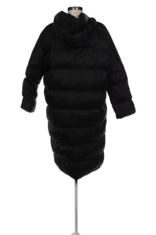 Дамско яке Trendyol, Размер L, Цвят Черен, Цена 46,00 €