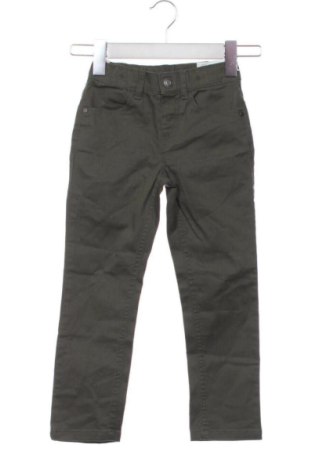 Kinderjeans C&A, Größe 3-4y/ 104-110 cm, Farbe Grün, Preis € 34,99