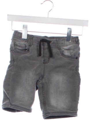 Kinder Shorts Enjoy, Größe 7-8y/ 128-134 cm, Farbe Grau, Preis 7,00 €