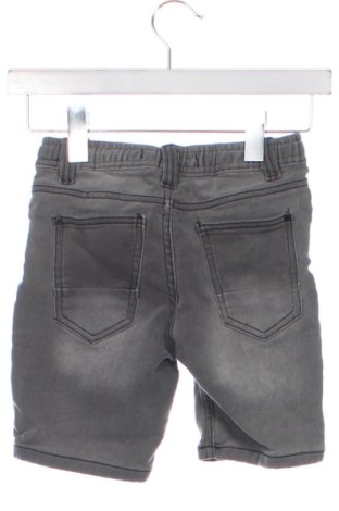 Kinder Shorts Enjoy, Größe 7-8y/ 128-134 cm, Farbe Grau, Preis 7,00 €