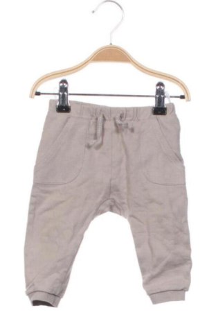 Kinderhose C&A, Größe 6-9m/ 68-74 cm, Farbe Beige, Preis € 8,99